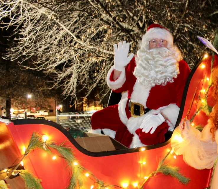 “Santa’s Sleigh” a Wakefield Christmas Tradition is Back for the 2024 Holiday Season